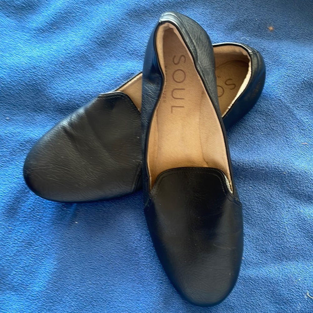 Women’s Naturalizer Soul leather shoes.size 7.
